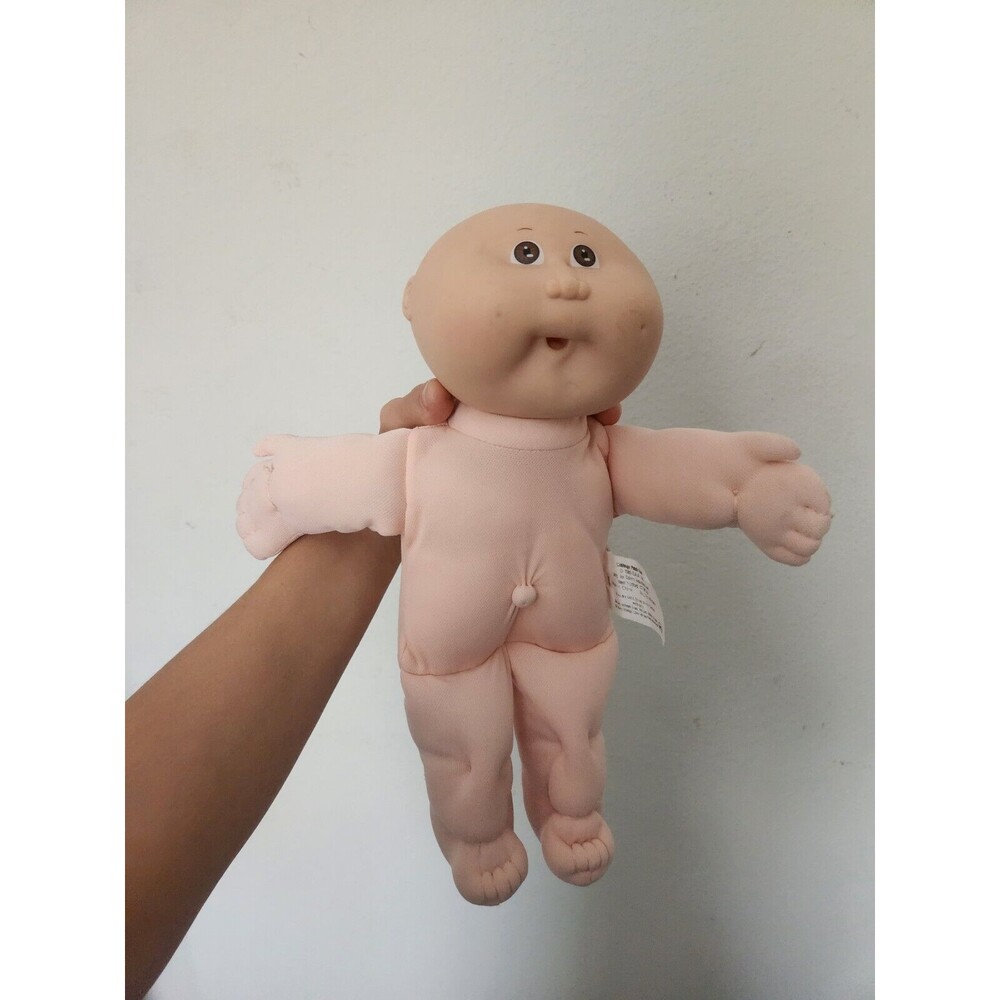 1985 cabbage patch doll With Original Clothes Bald Head Brown Eyes One Dimple - Picture 5 of 9